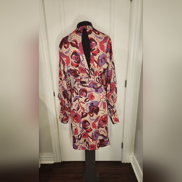 NWT Jane Wood Beautiful Wrap Dress Size 38 - Picture 4 of 10